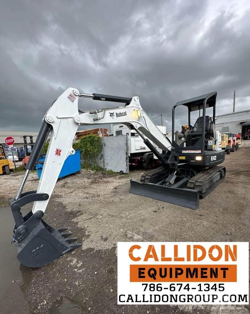 Bobcat E42 Mini kotrók < 7t