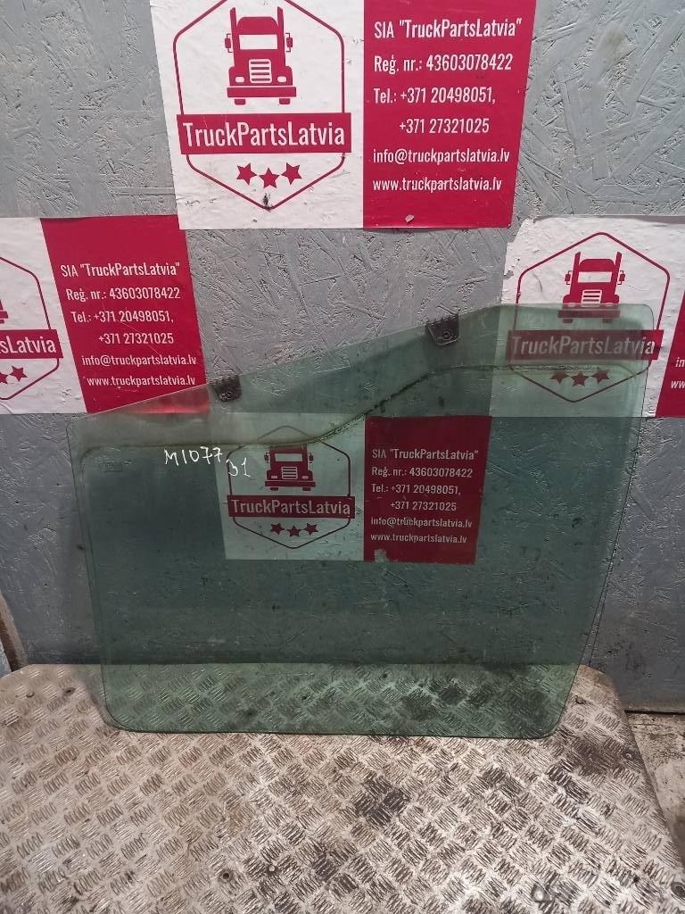 MAN TGA  81626450037 Vezetőfülke és belső tartozékok