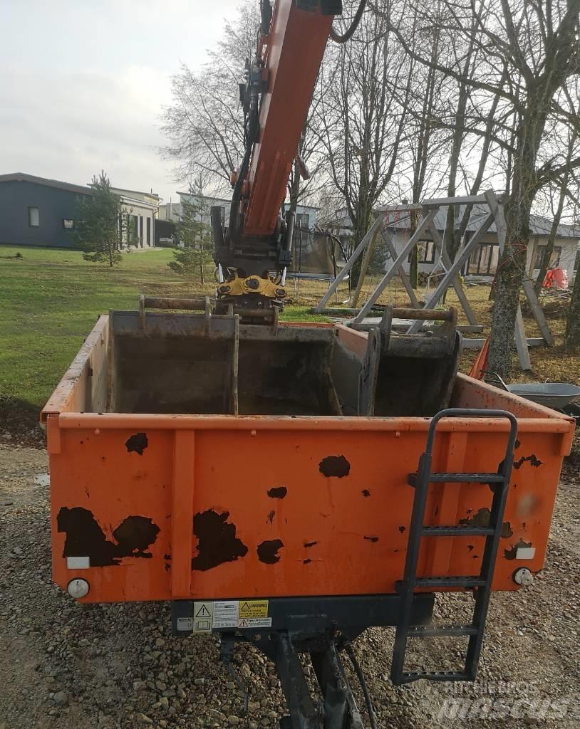 Doosan Dw 140 Gumikerekes kotrók