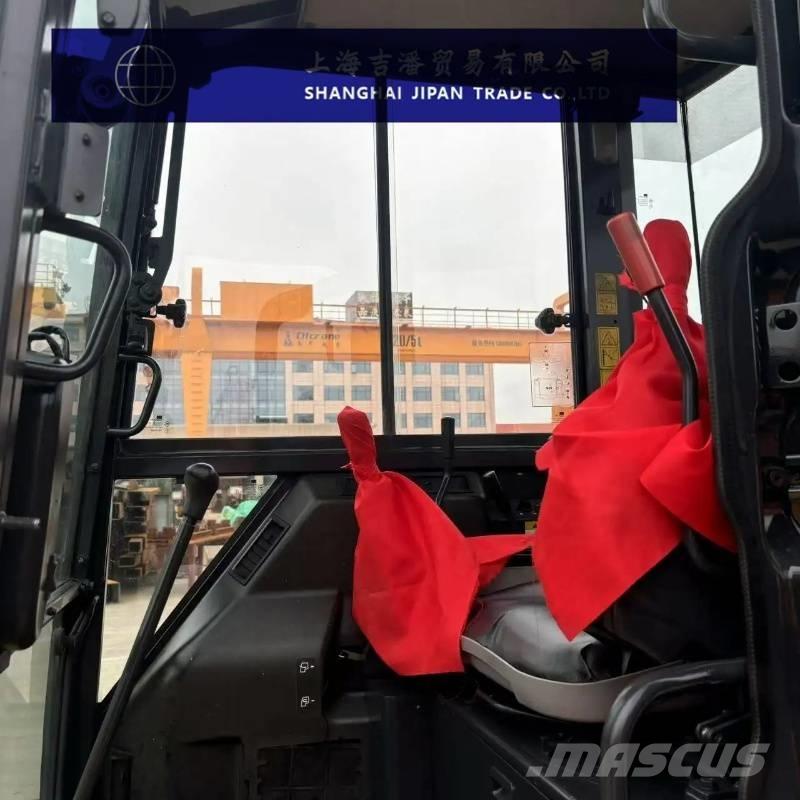 Komatsu PC 55 MR Mini kotrók < 7t