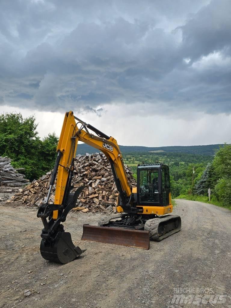 JCB 86 C-2 Lánctalpas kotrók
