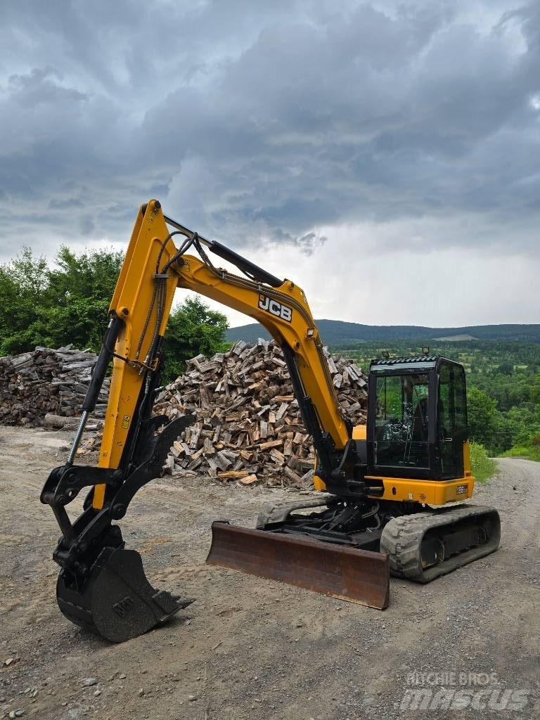JCB 86 C-2 Lánctalpas kotrók