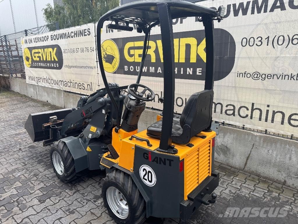GiANT B204SW Mini homlokrakodók