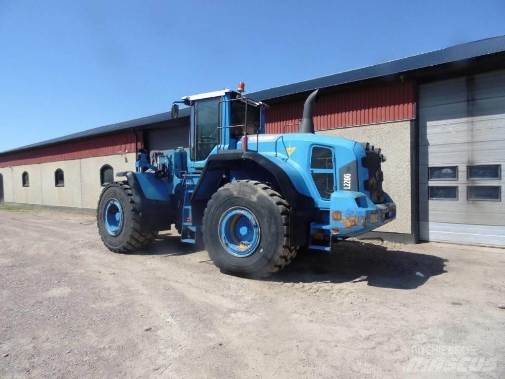 Volvo L 220 G Gumikerekes homlokrakodók