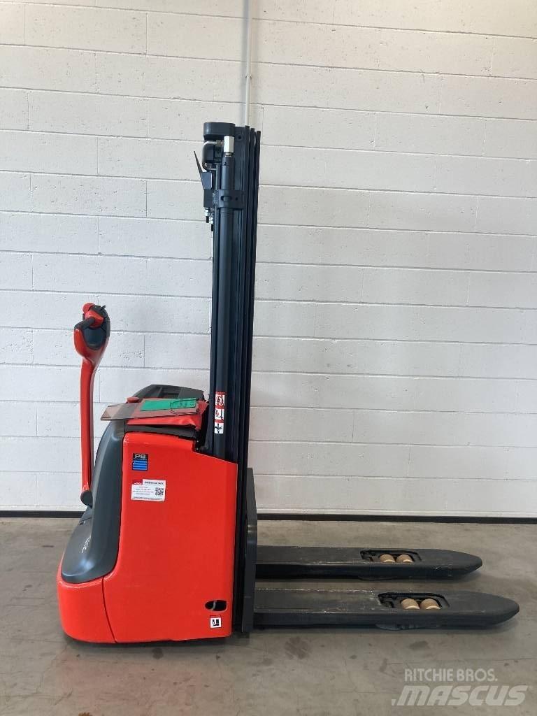 Linde L12i/1172 Gyalogkíséretű targonca