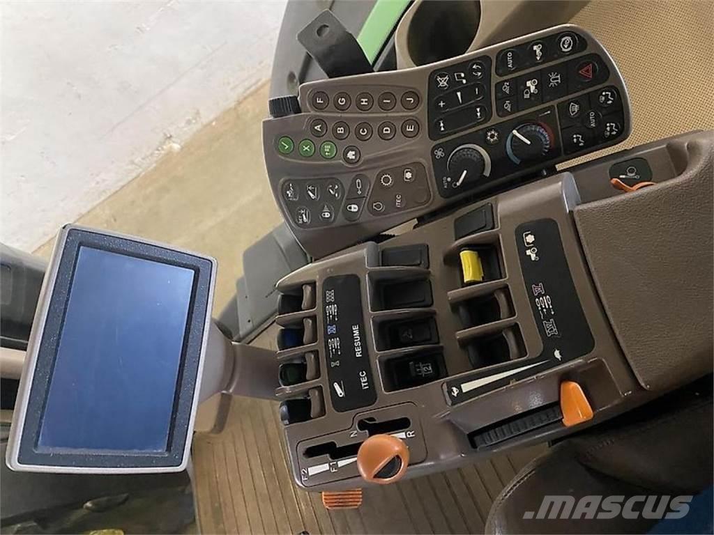 John Deere 8360R Traktorok