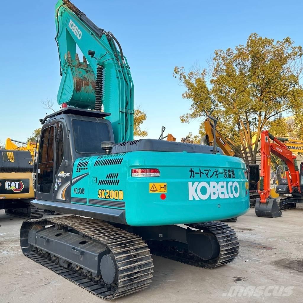 Kobelco SK 200 Lánctalpas kotrók