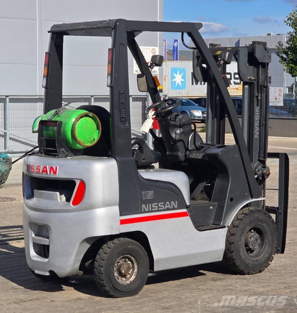 Nissan L01A15 Gázüzemű targoncák