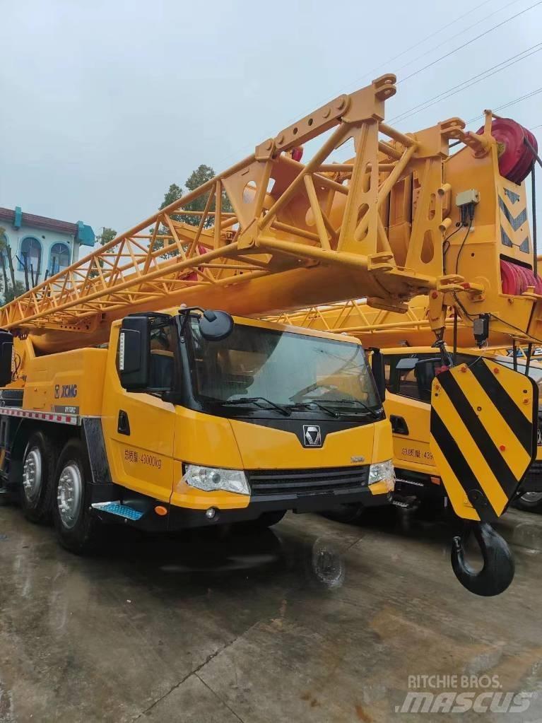XCMG XZJ5434JQZ70K Lánctalpas homlokrakodók