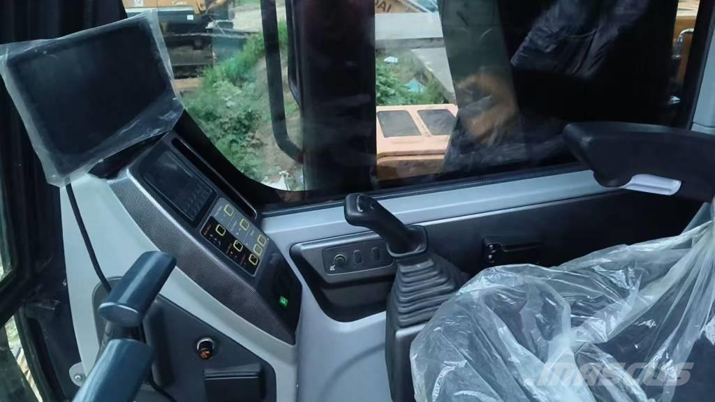 Hyundai HX220S Lánctalpas kotrók