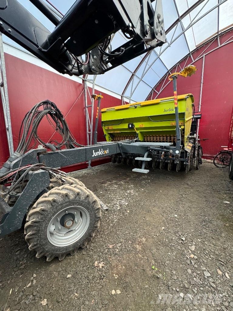 Junkkari M 300 Plus Vetőgépek