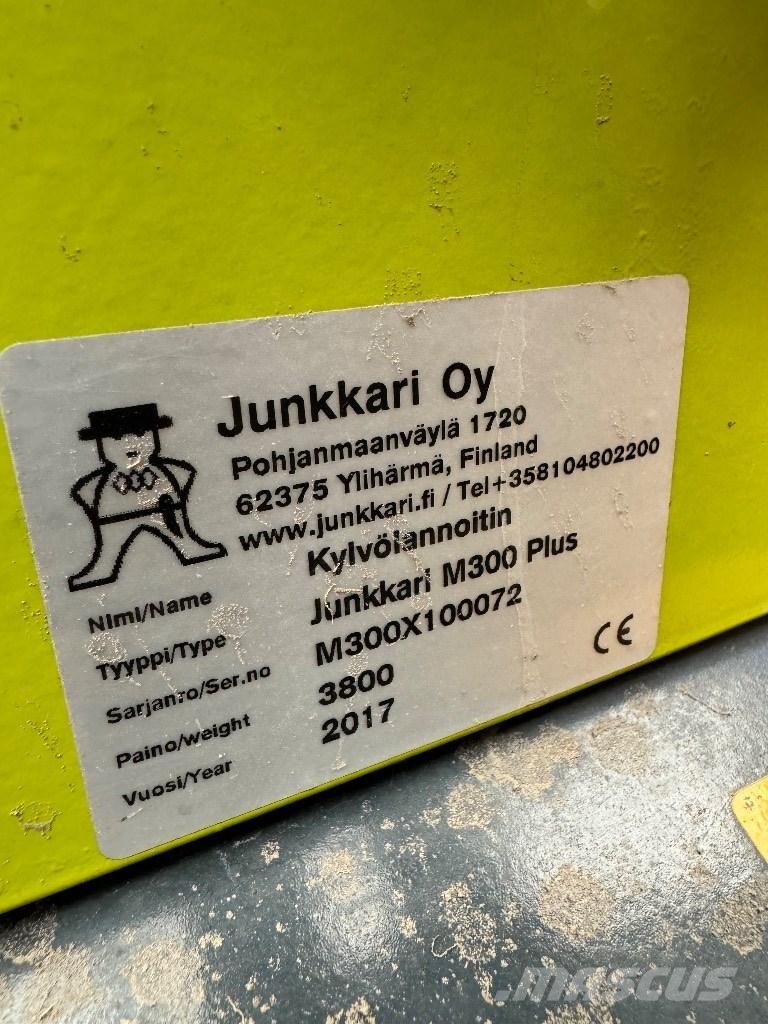 Junkkari M 300 Plus Vetőgépek