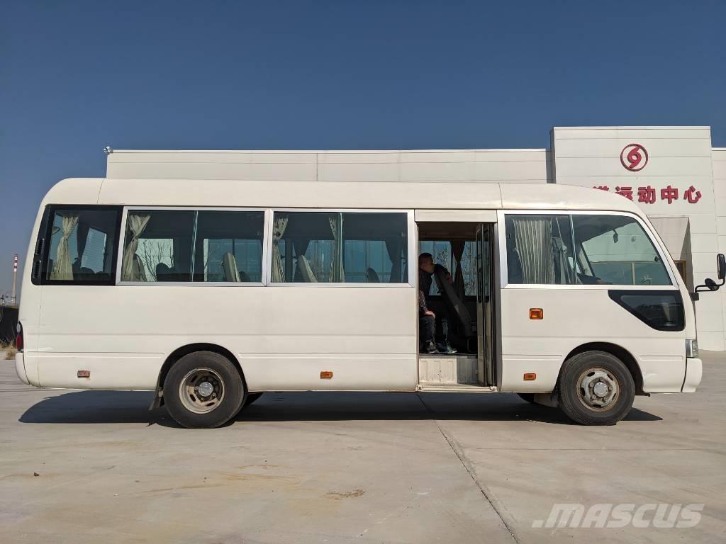 Toyota Coaster Bus Mini buszok
