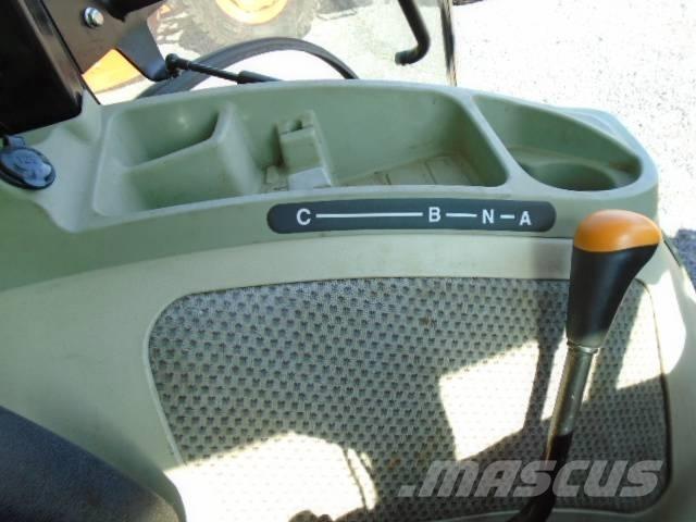 John Deere 4066 R Traktorok
