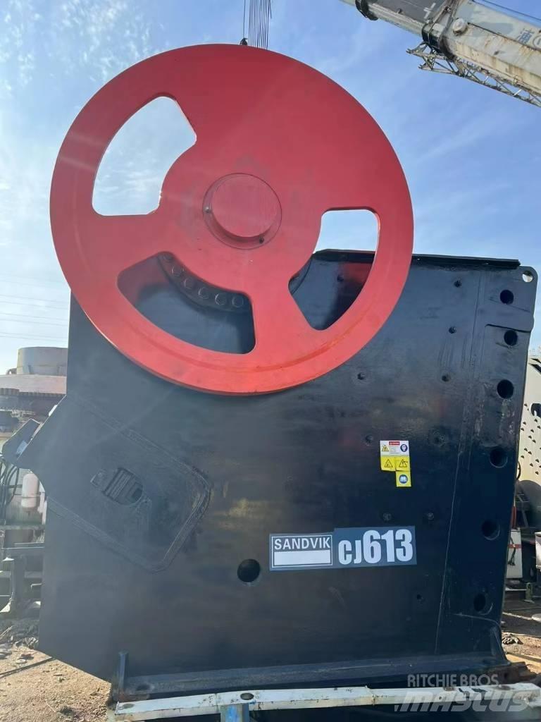 Sandvik CJ613 Törőgépek