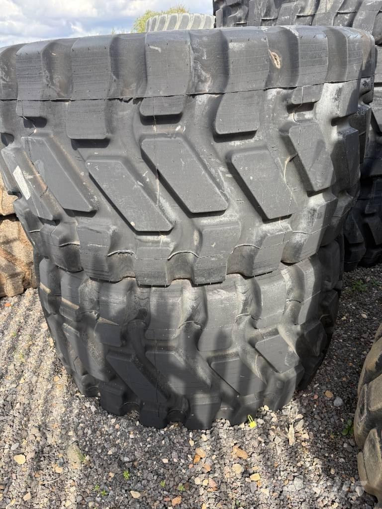 Goodyear 750/65R25 Gumiabroncsok, kerekek és felnik
