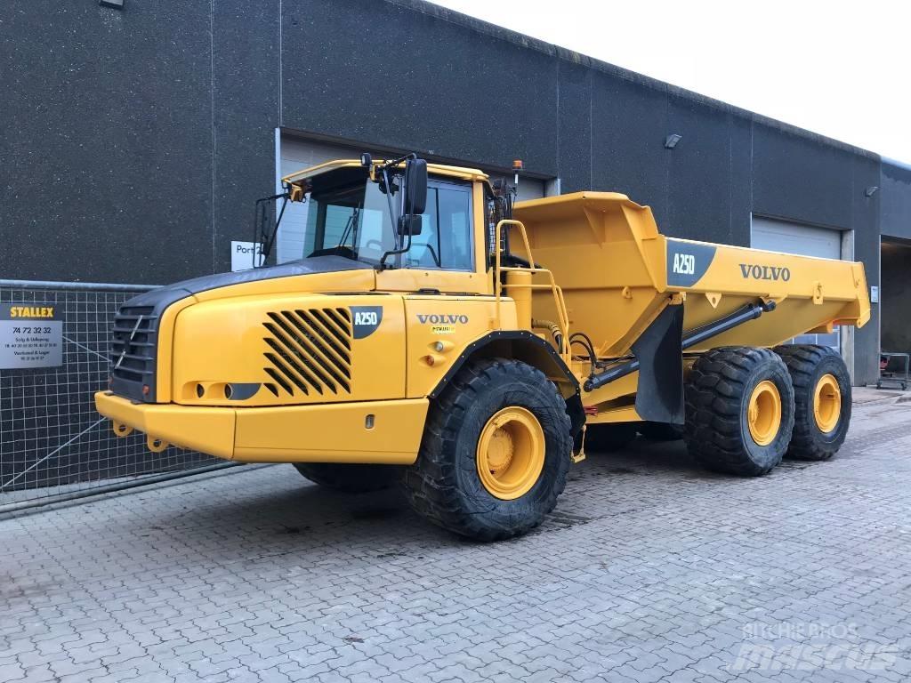 Volvo A25D Mezei dömperek