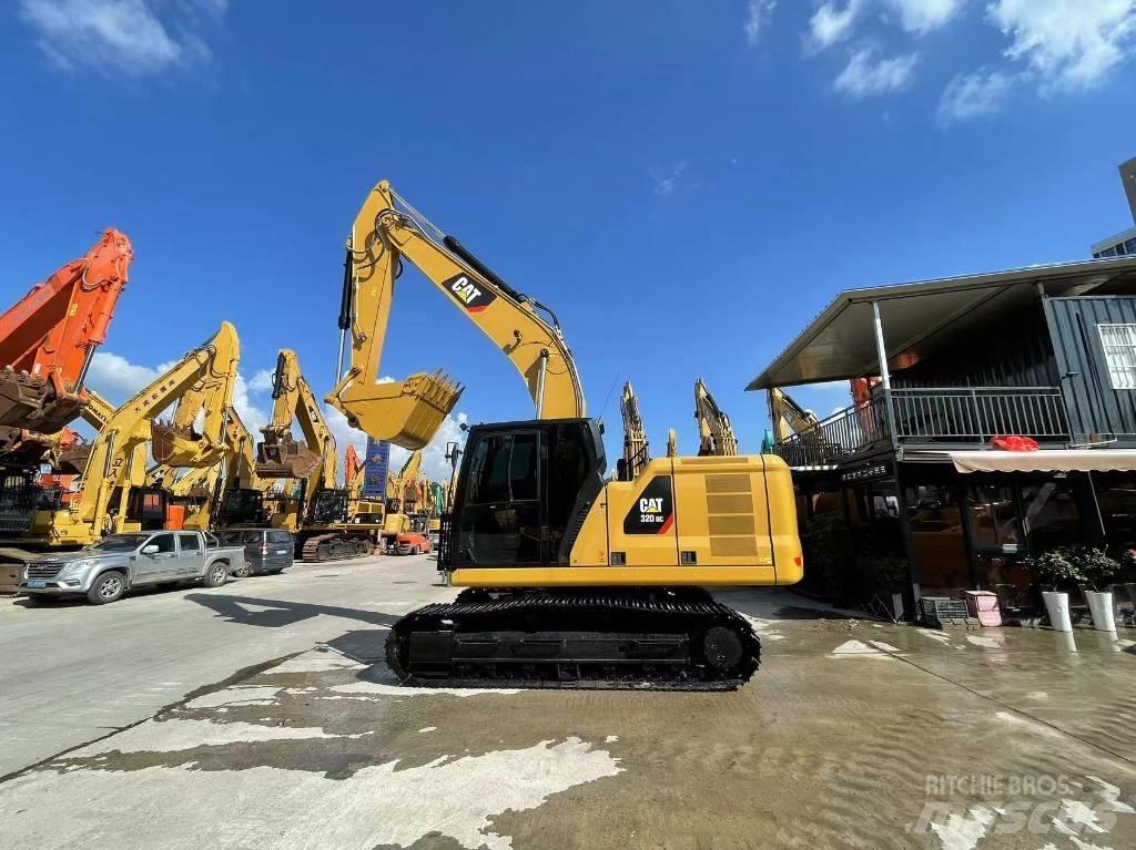 CAT 320GC Lánctalpas kotrók