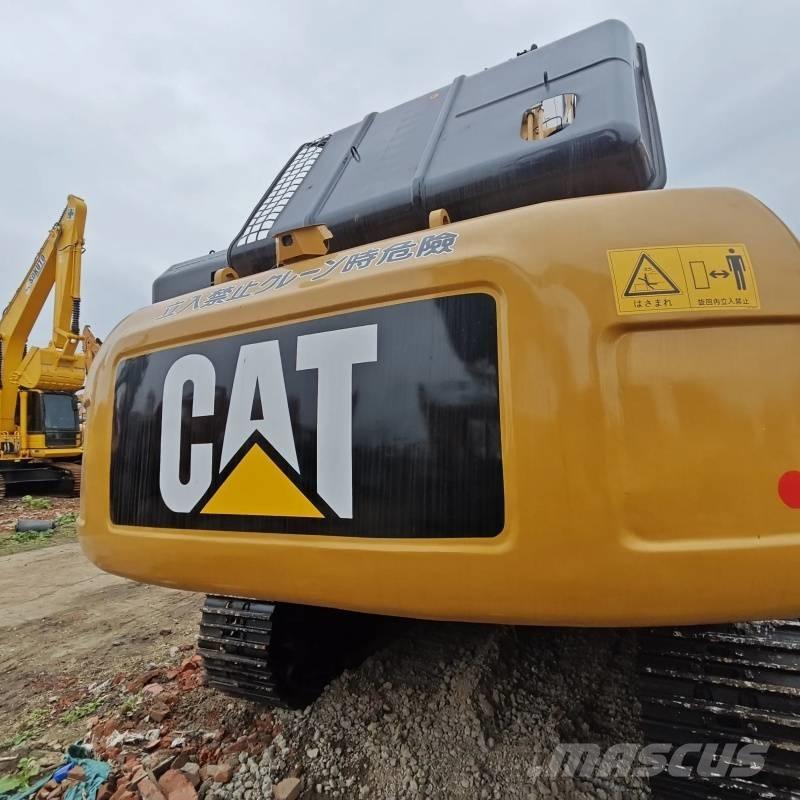 CAT 330 Lánctalpas kotrók