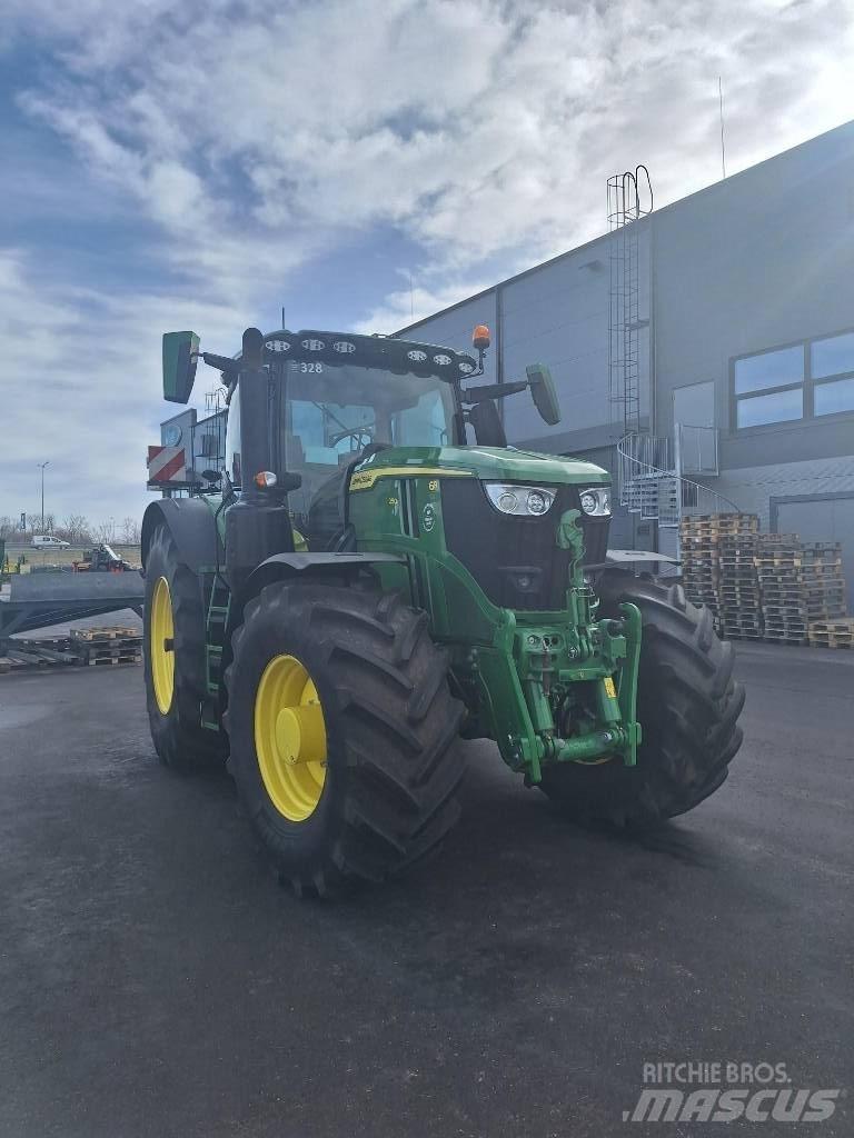 John Deere 6R250 Traktorok