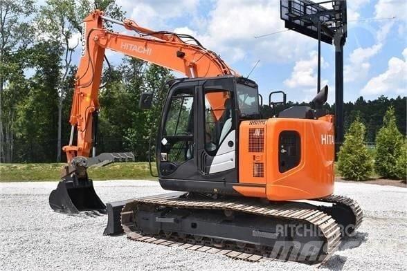 Hitachi ZX 135 Lánctalpas kotrók