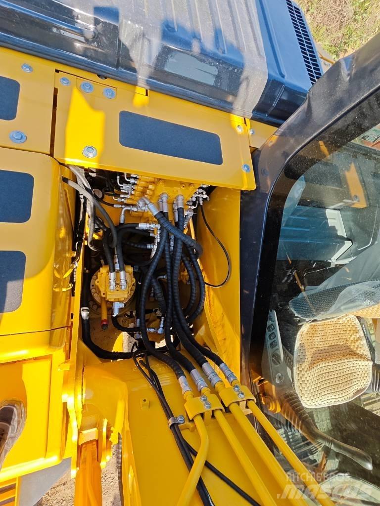 Komatsu PC 110 Közepes (midi) kotrók 7 t - 12 t