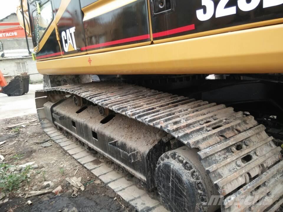 CAT 325 B Lánctalpas kotrók