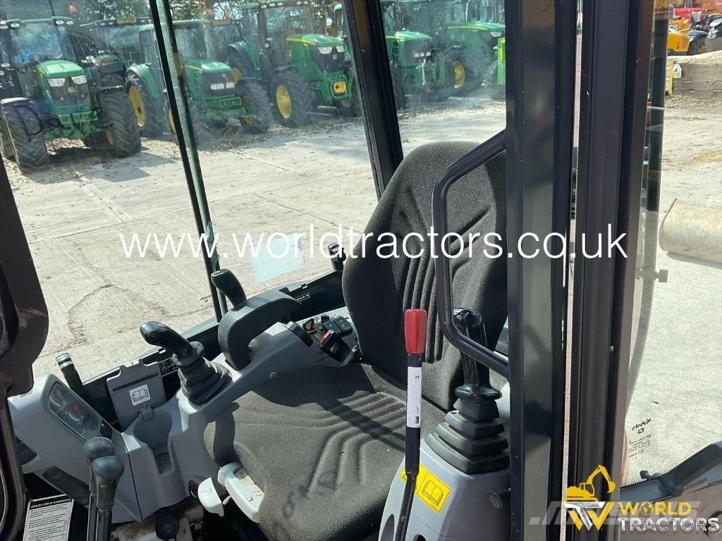 Kubota U 27-4 Mini kotrók < 7t