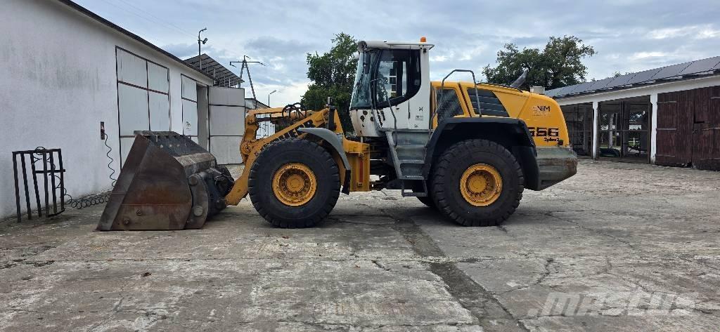 Liebherr L 556 Gumikerekes homlokrakodók
