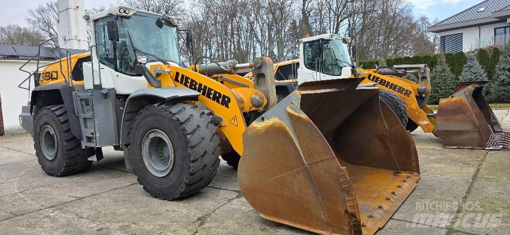 Liebherr L 580 Gumikerekes homlokrakodók