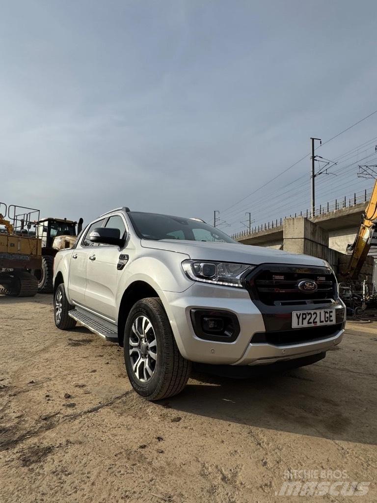 Ford Ranger Kis teherszállító/Platós kocsi