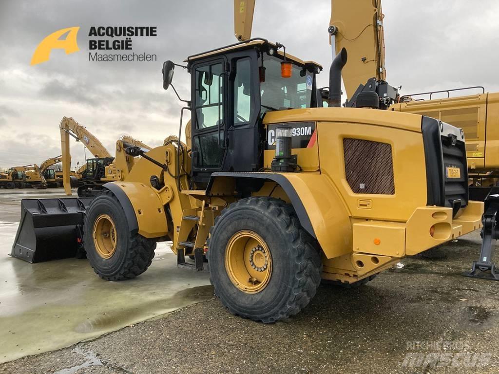 CAT 930M Gumikerekes homlokrakodók