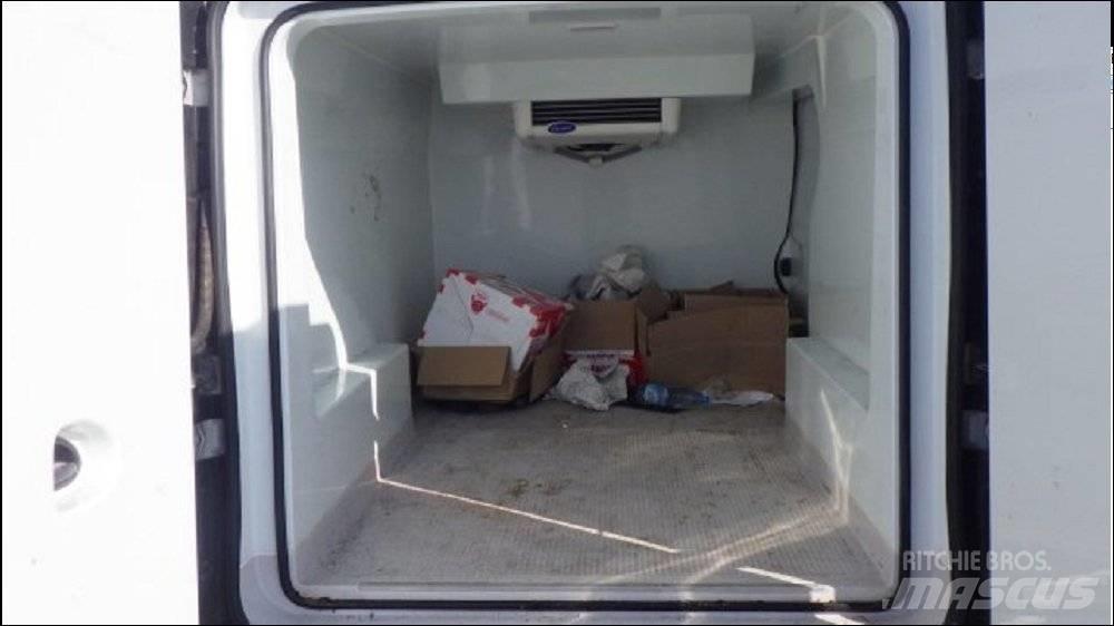 Nissan NV 300 Dobozos