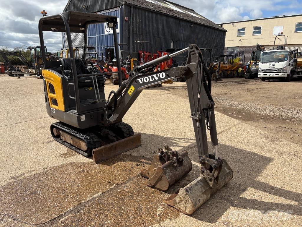 Volvo EC 15 D Mini kotrók < 7t