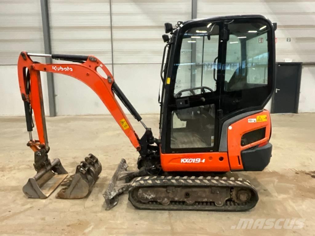 Kubota KX 019-4 Mini kotrók < 7t