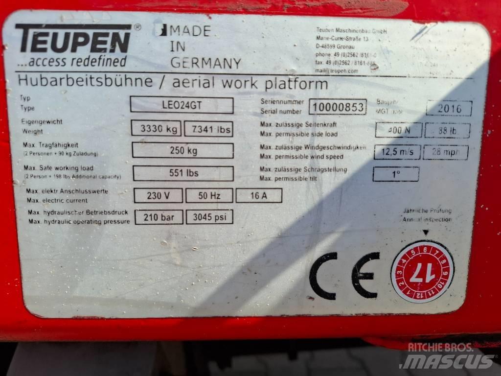 Teupen LEO24GT Karos emelők