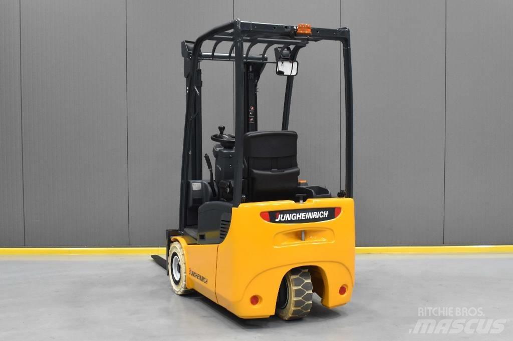 Jungheinrich EFG 110 Elektromos targoncák
