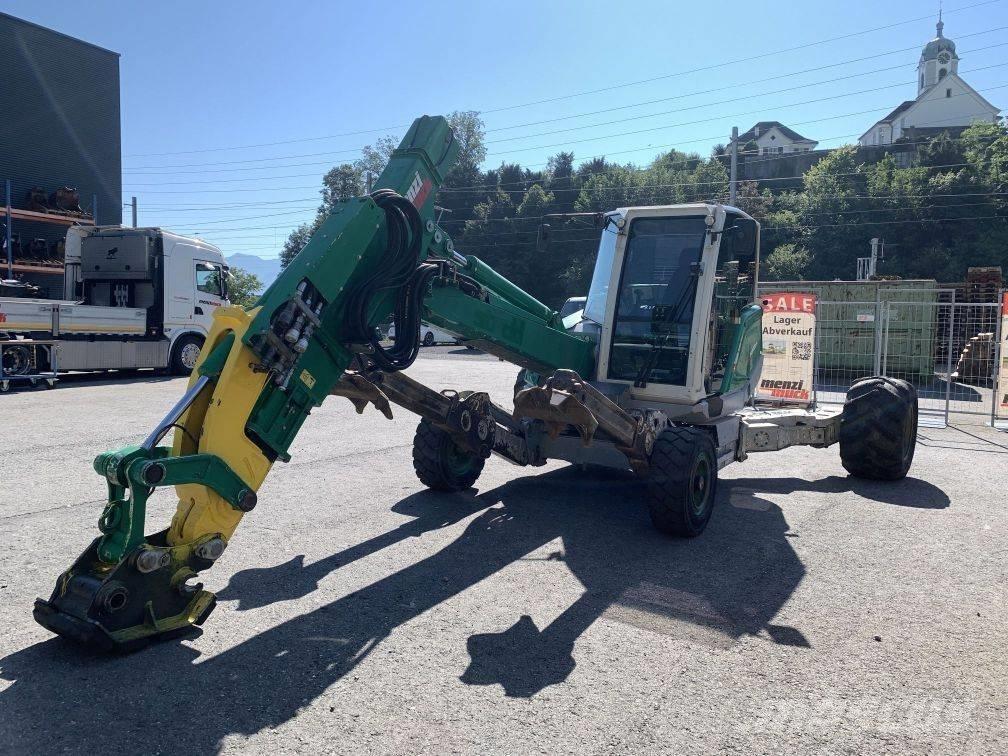 Menzi Muck M325 Gumikerekes kotrók