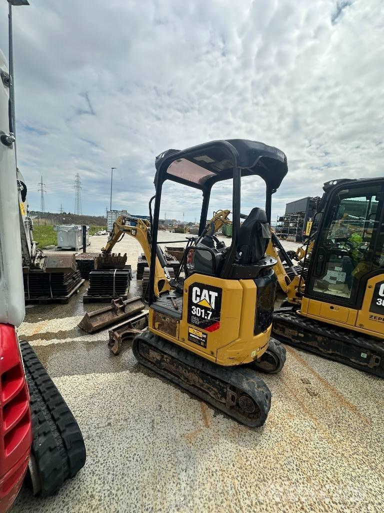 CAT 301.7 Mini kotrók < 7t