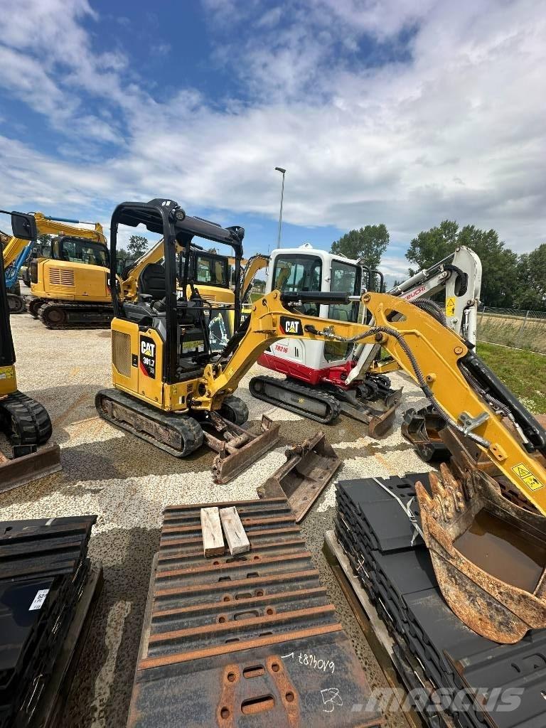 CAT 301.7 Mini kotrók < 7t
