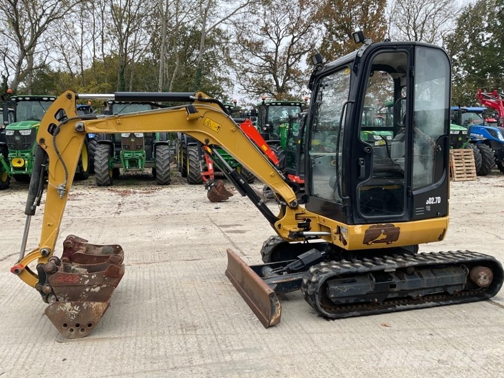 CAT 302.7 D CR Mini kotrók < 7t