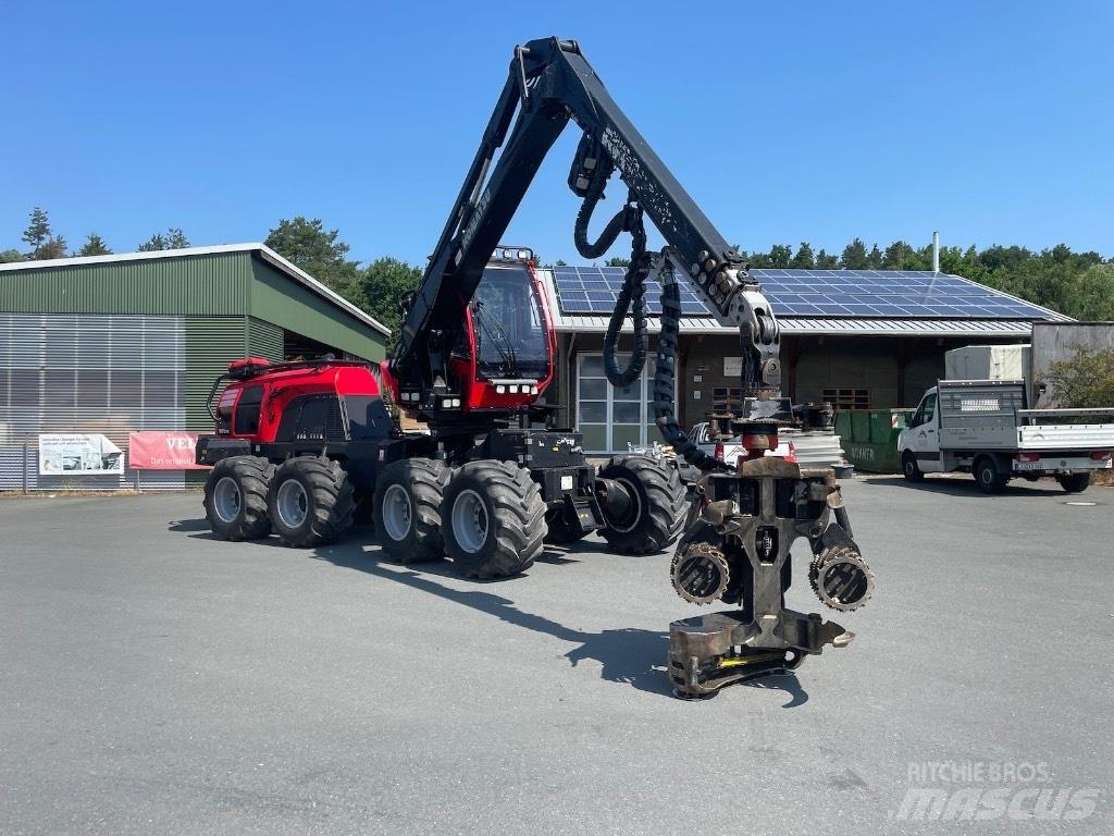 Komatsu 901 XC Betakarítók