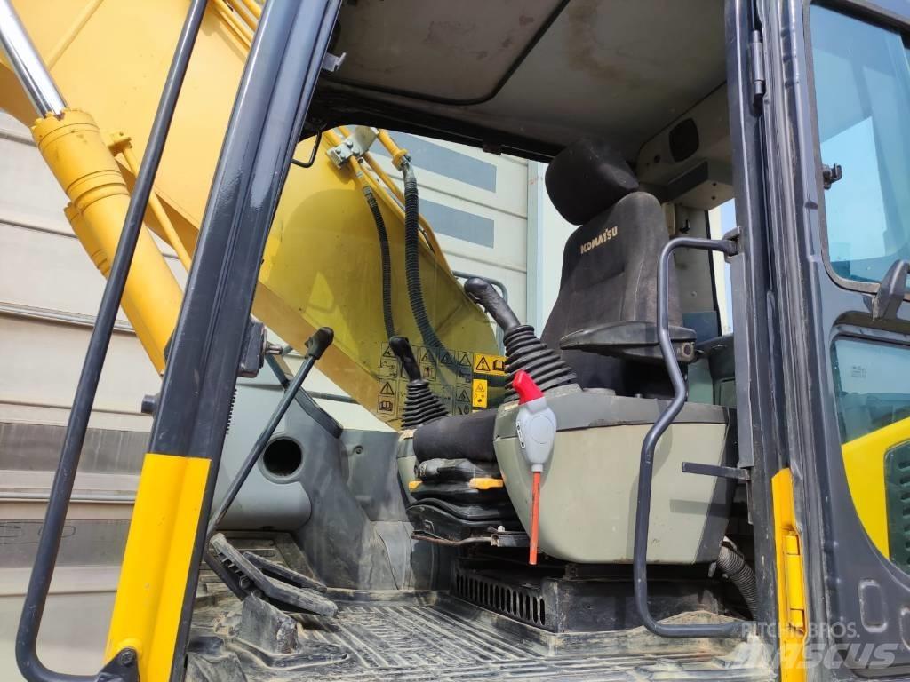 Komatsu PC 210 NLC-8 Lánctalpas kotrók