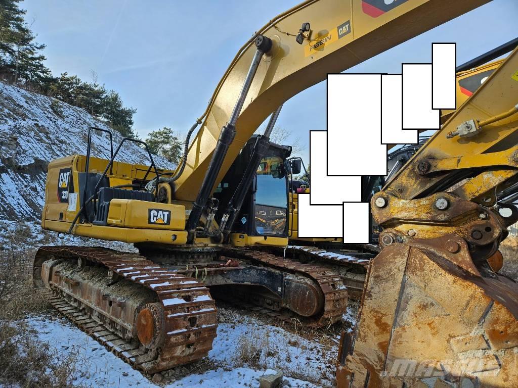 CAT 330 Lánctalpas kotrók