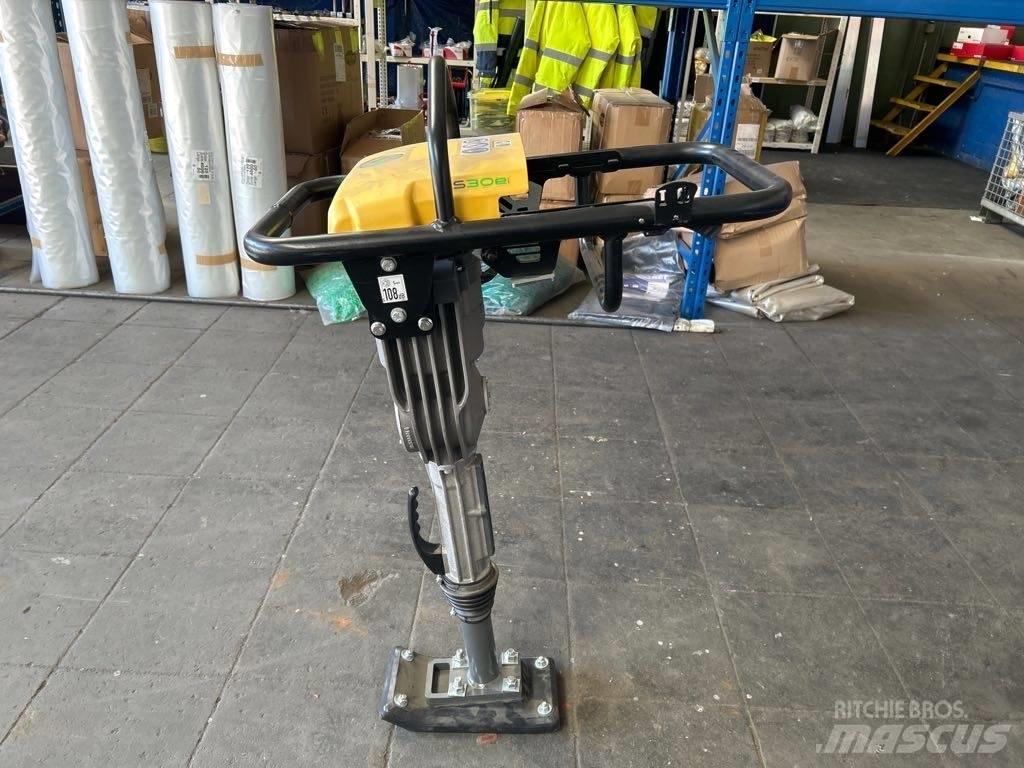 Wacker Neuson AS30e Tampers