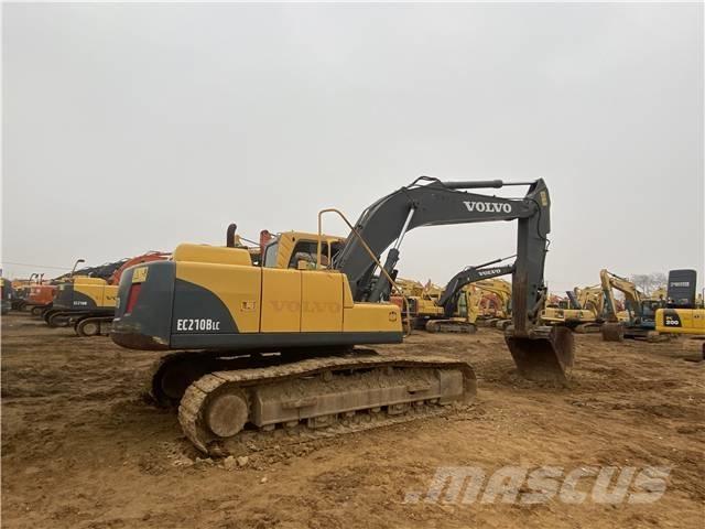 Volvo EC210B Lánctalpas kotrók