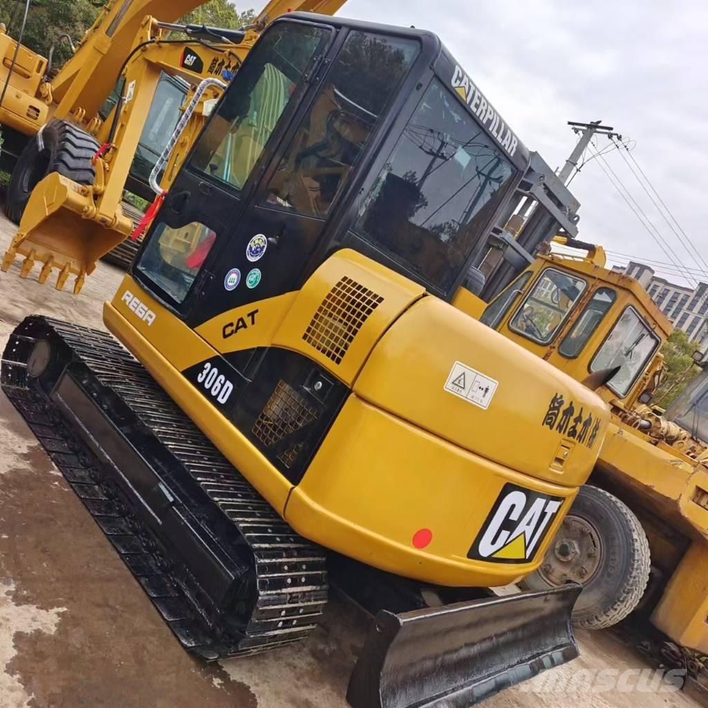 CAT 306D Mini kotrók < 7t