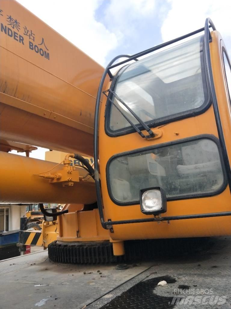 XCMG QY70T Terepdaruk