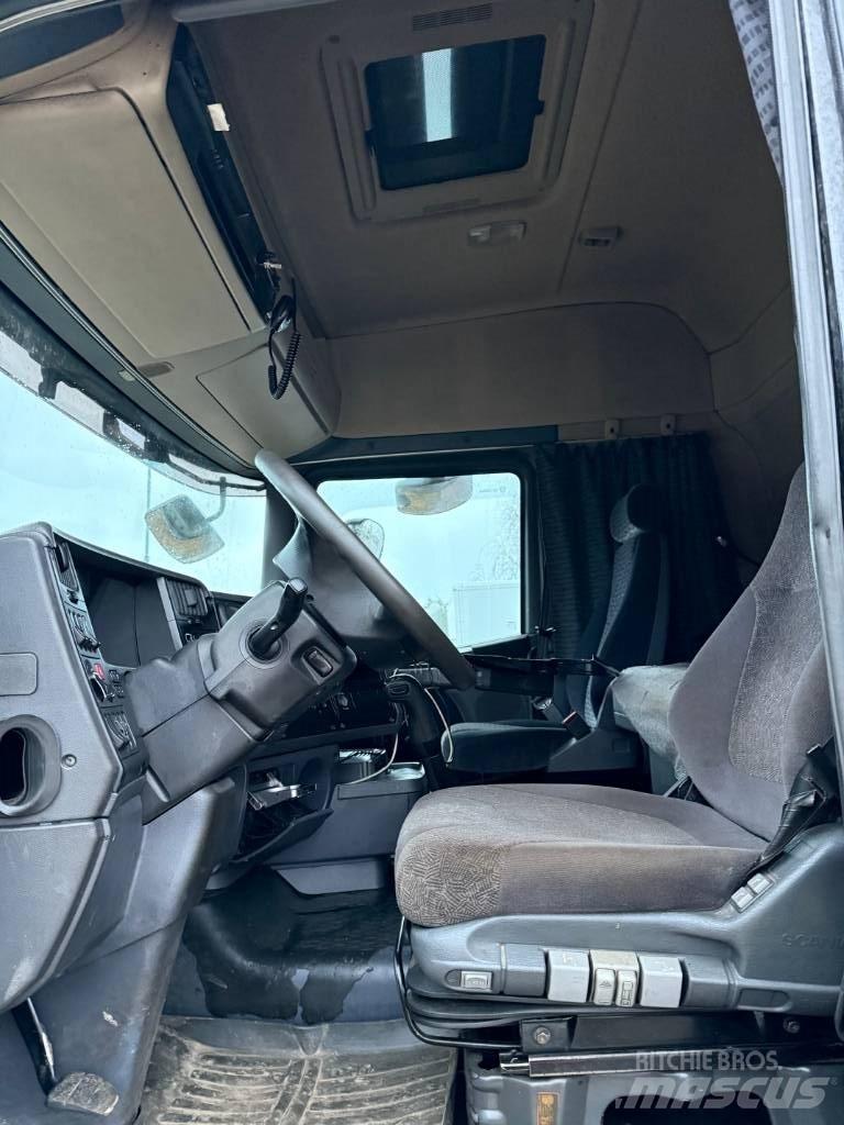 Scania R 560 Rönkszállító teherautók