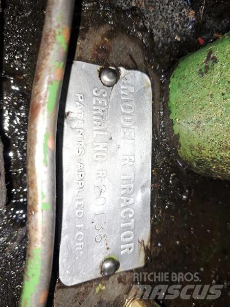 John Deere R Tractor Traktorok